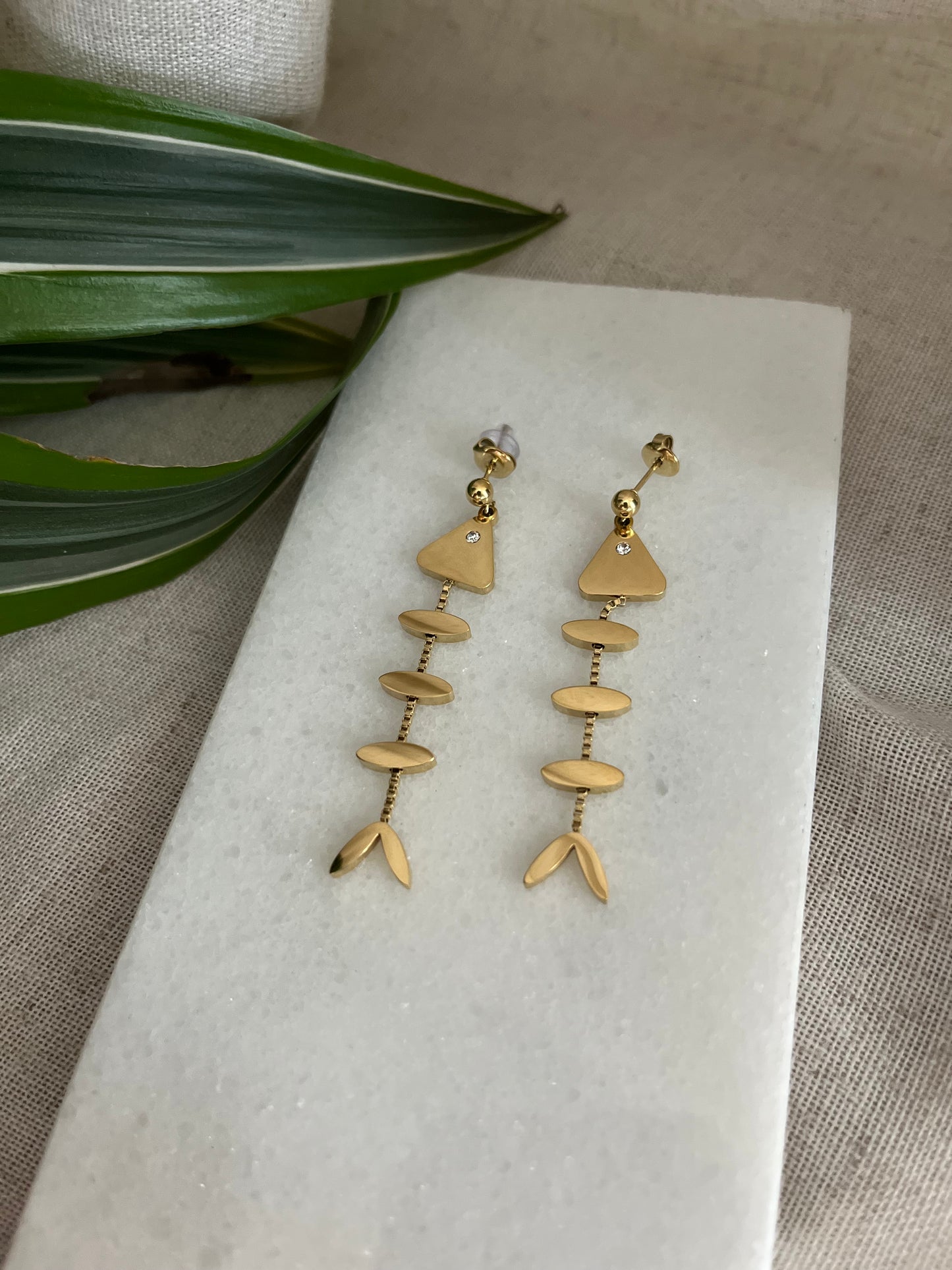 Pendientes raspa circonita