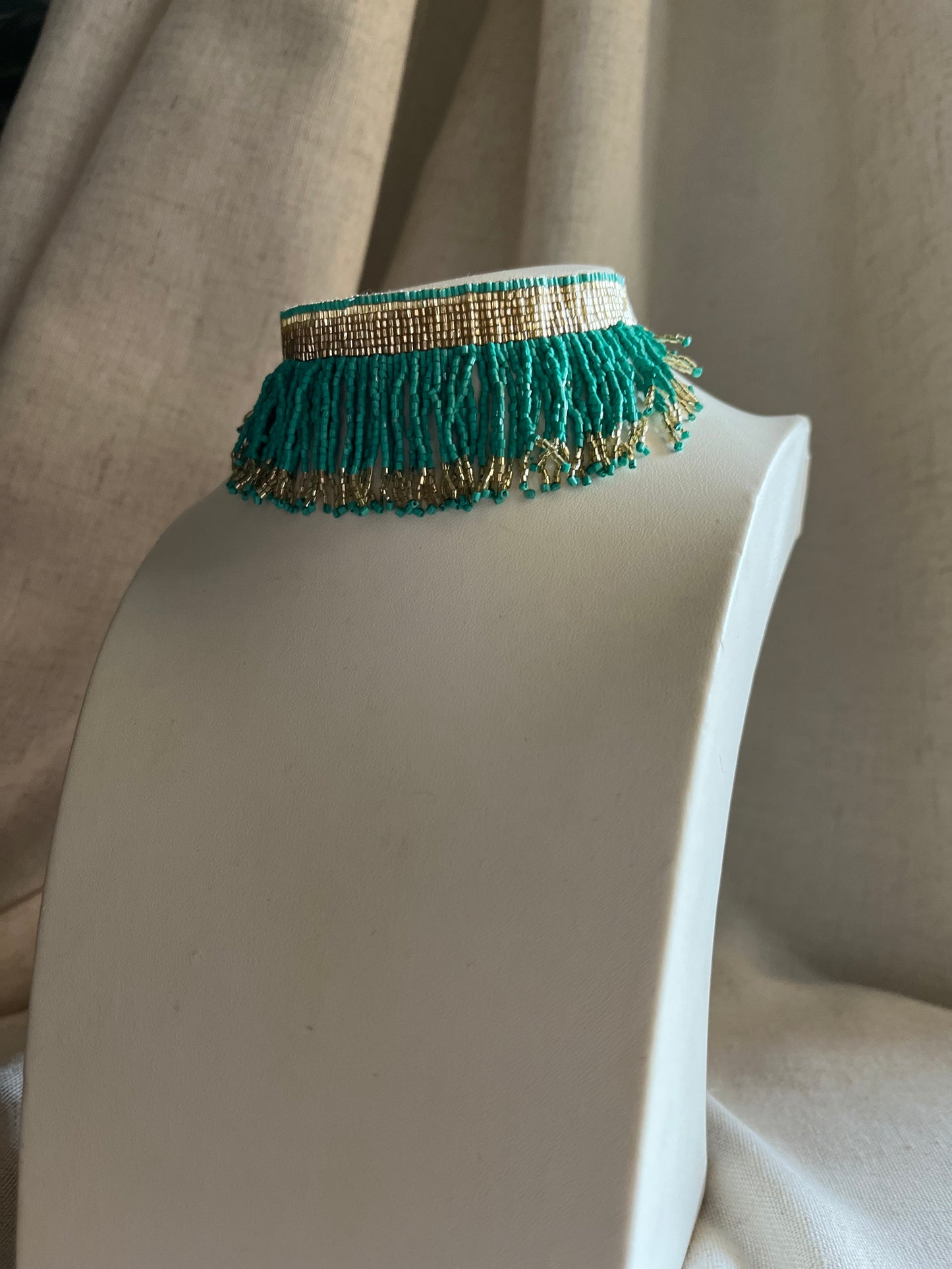 Choker flecos brillo